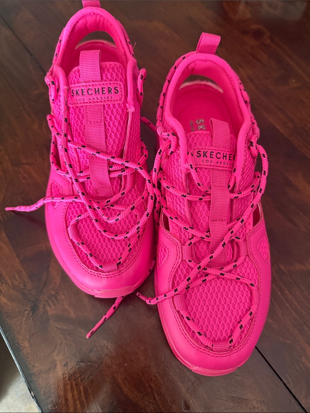 Skechers Neon Pink Mesh Athletic Trainers